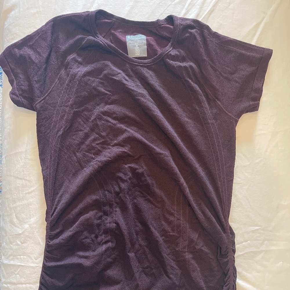 Athleta speedlight short sleeve top